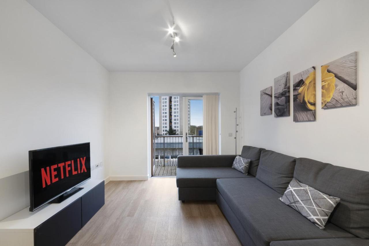K Suites - Town Centre Hatfield Hatfield  Extérieur photo
