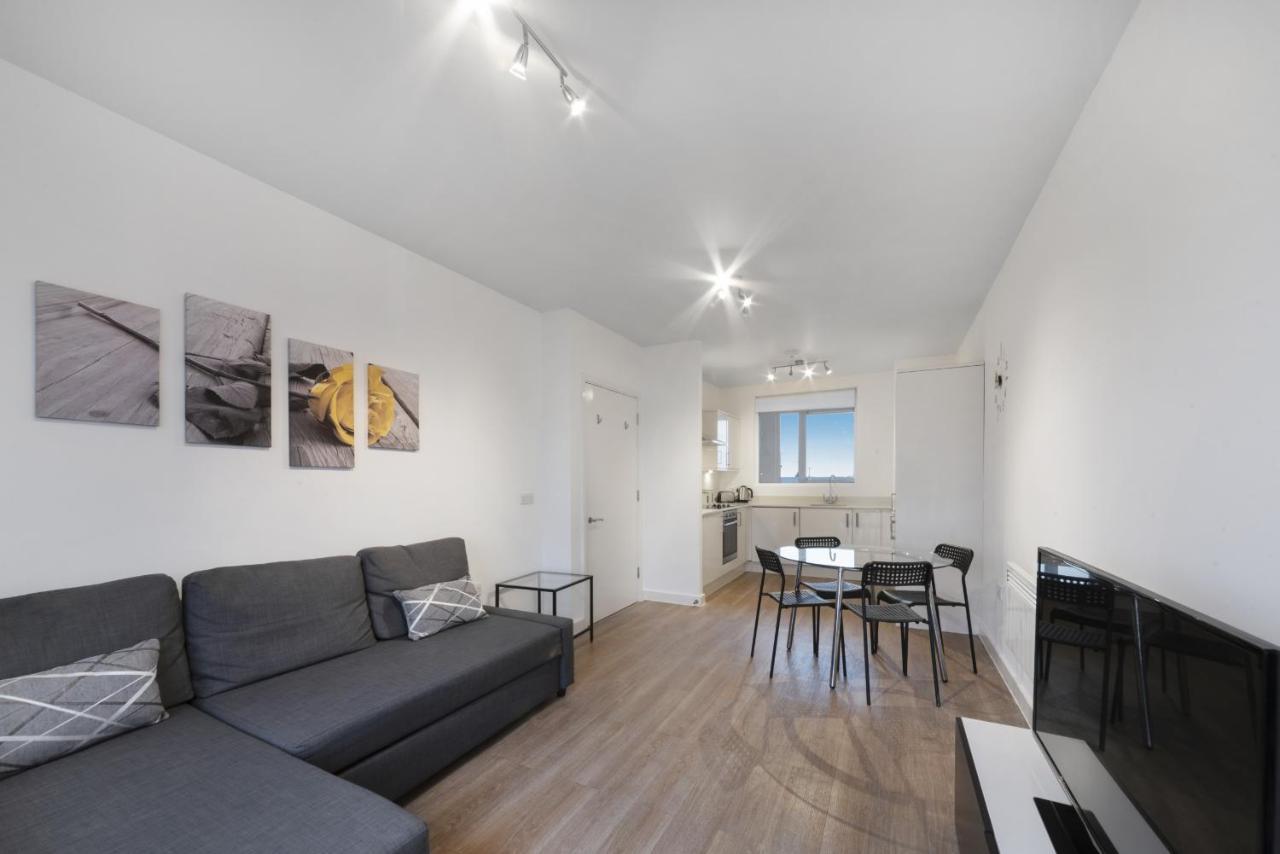 K Suites - Town Centre Hatfield Hatfield  Extérieur photo