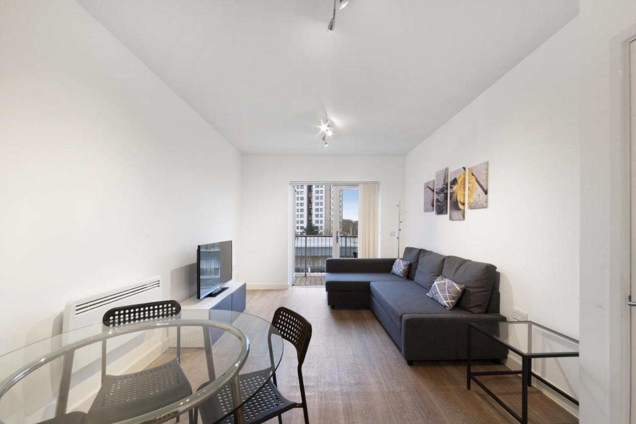 K Suites - Town Centre Hatfield Hatfield  Extérieur photo