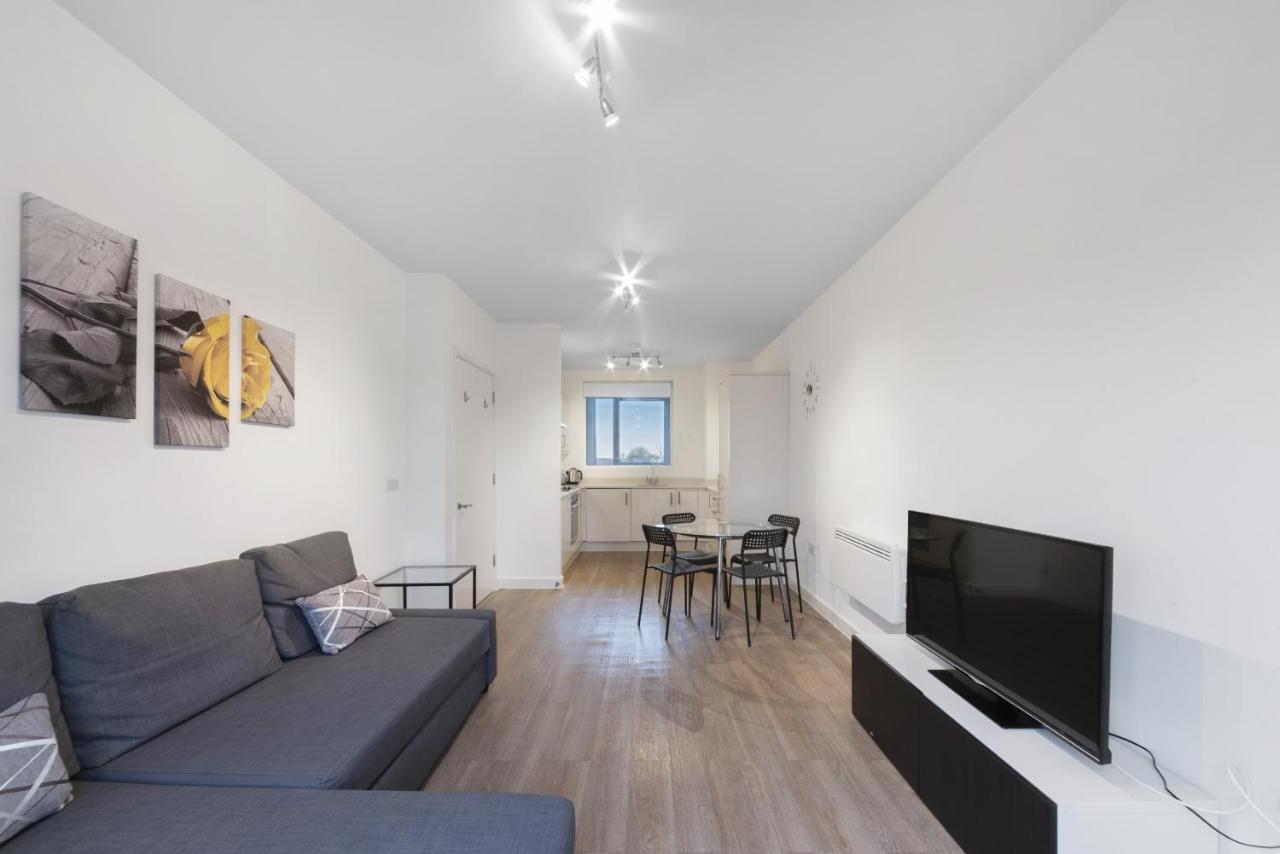 K Suites - Town Centre Hatfield Hatfield  Extérieur photo