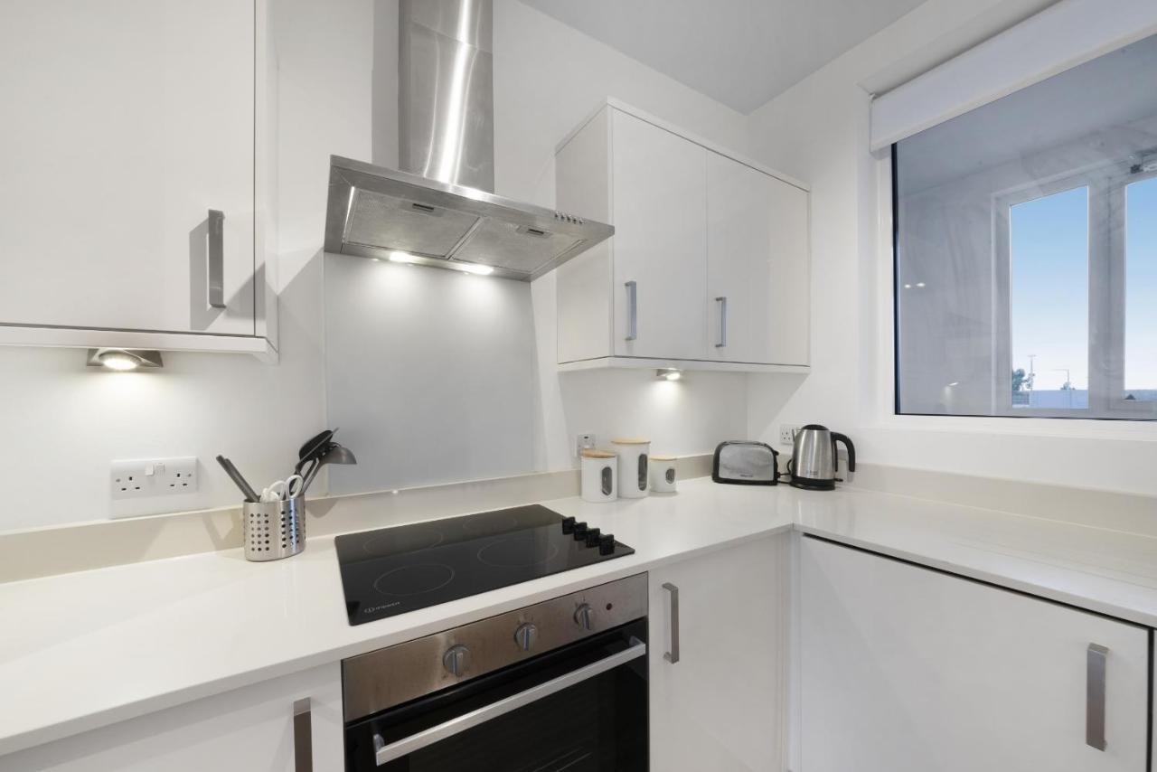 K Suites - Town Centre Hatfield Hatfield  Extérieur photo