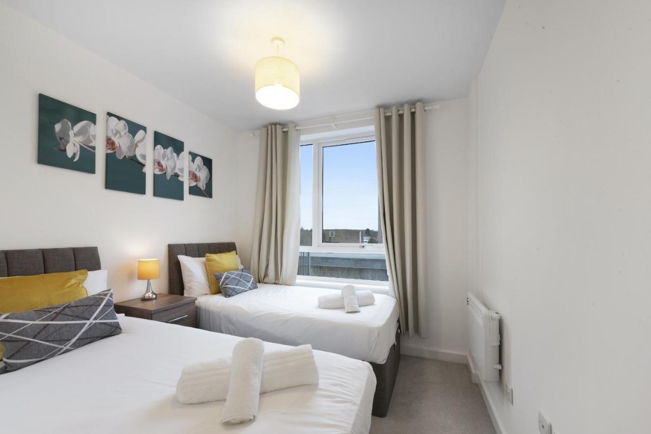 K Suites - Town Centre Hatfield Hatfield  Extérieur photo
